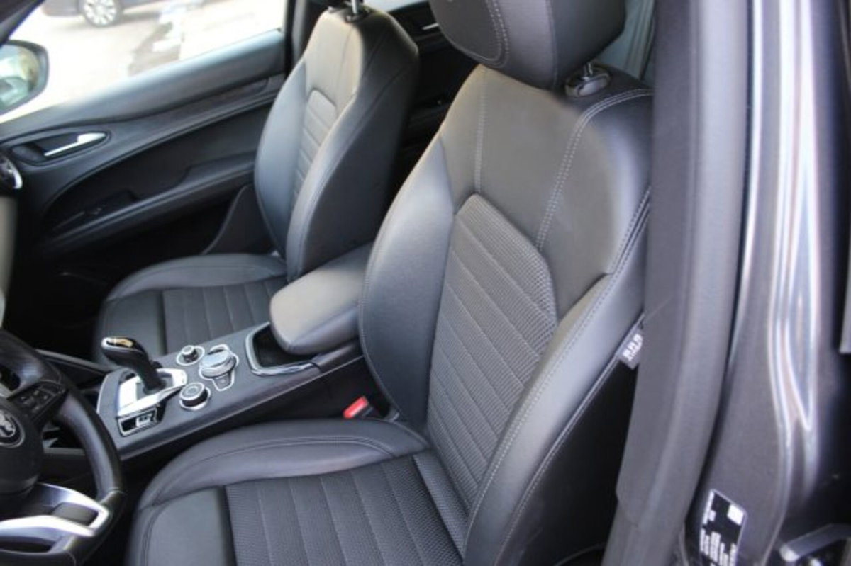 Alfa Romeo Stelvio Stelvio 2.2 Turbodiesel 160 CV AT8 RWD Sprint (10)