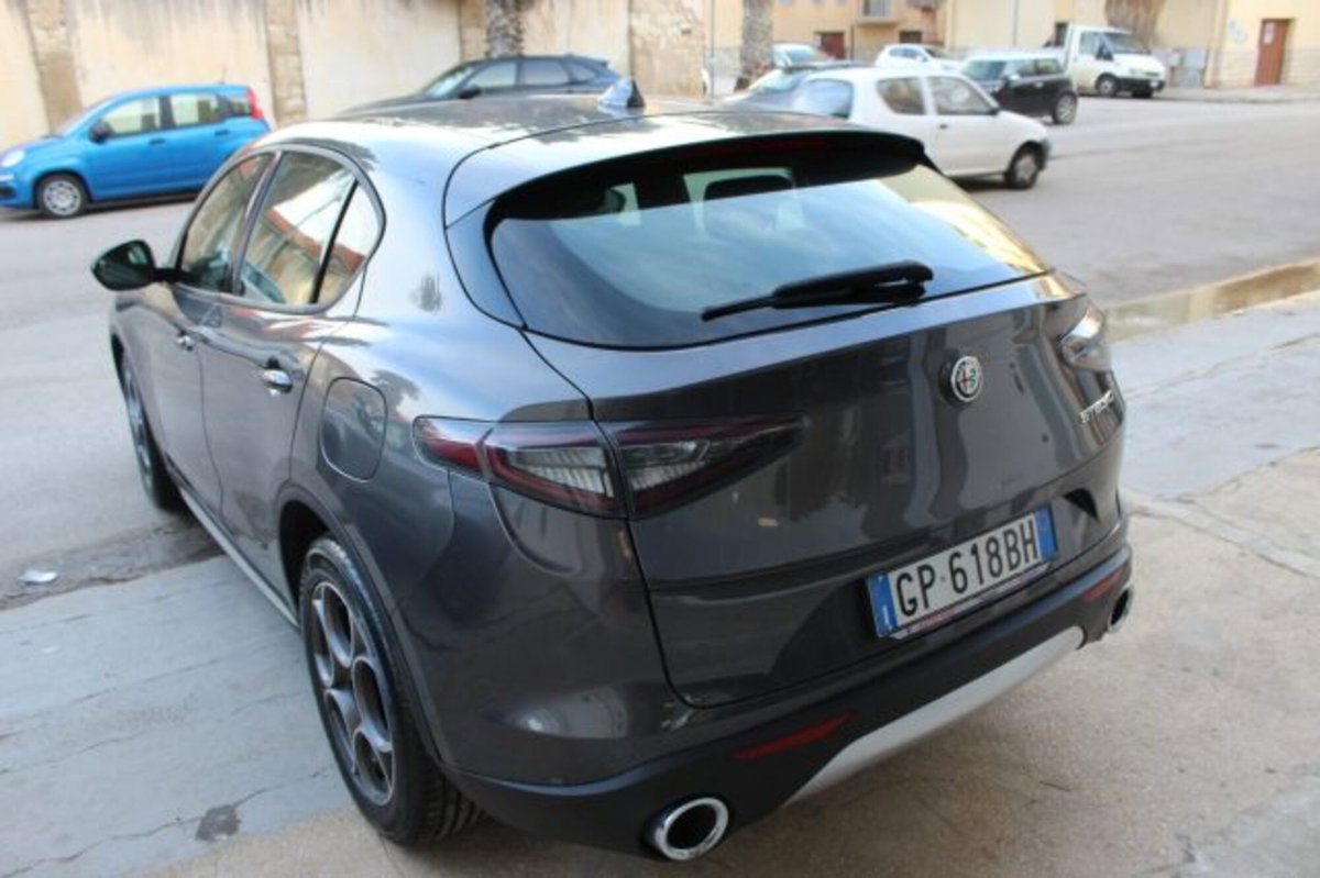 Alfa Romeo Stelvio Stelvio 2.2 Turbodiesel 160 CV AT8 RWD Sprint (3)