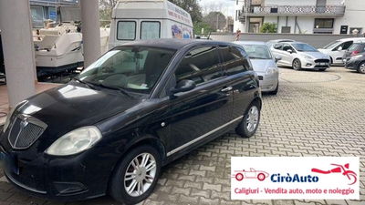 Lancia Ypsilon 1.3 MJT 75 CV Argento usata