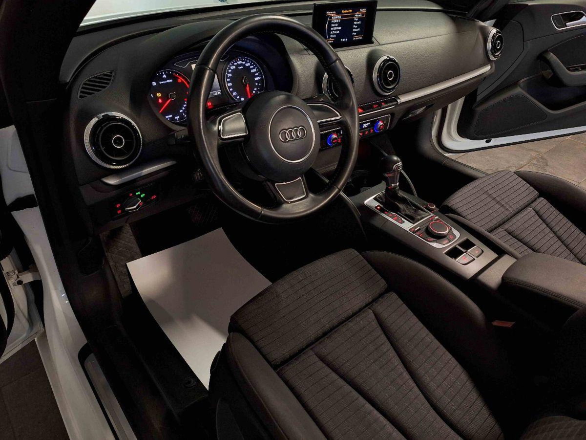 Audi A3 Cabrio 2.0 TDI (11)
