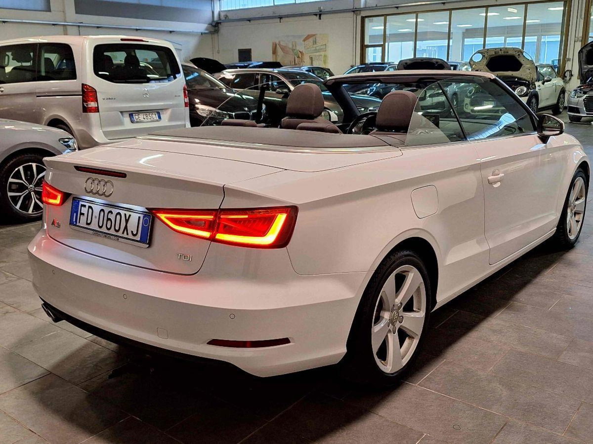 Audi A3 Cabrio 2.0 TDI (2)