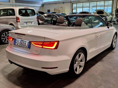 Audi A3 Cabrio 2.0 TDI (2)
