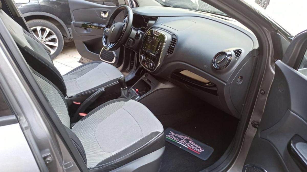 Renault Captur 1.5 dCi 8V 90 CV Start&Stop Energy R-Link (5)