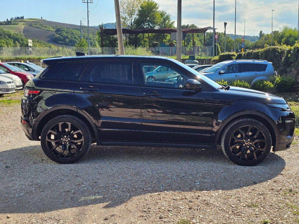 Land Rover Range Rover Evoque 2.0D I4-L.Flw 150 CV AWD Auto HSE (10)