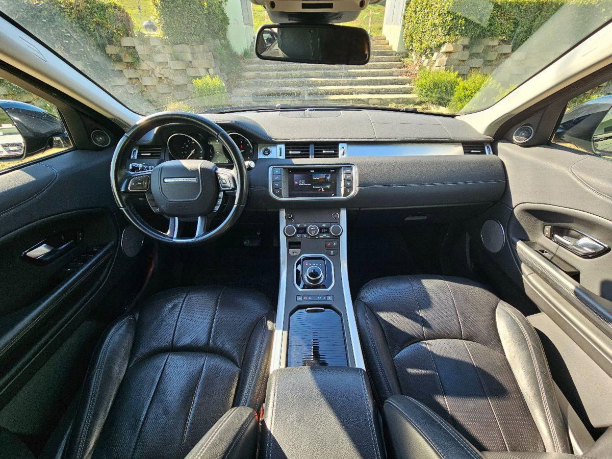 Land Rover Range Rover Evoque 2.0D I4-L.Flw 150 CV AWD Auto HSE (14)