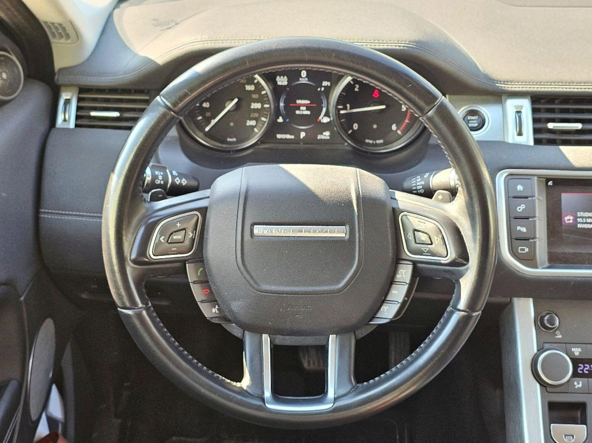Land Rover Range Rover Evoque 2.0D I4-L.Flw 150 CV AWD Auto HSE (17)