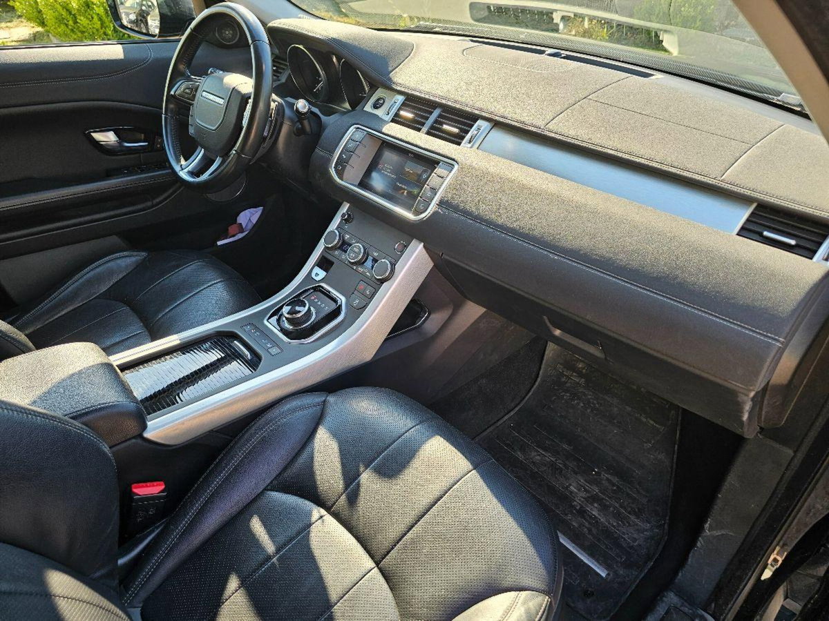 Land Rover Range Rover Evoque 2.0D I4-L.Flw 150 CV AWD Auto HSE (20)