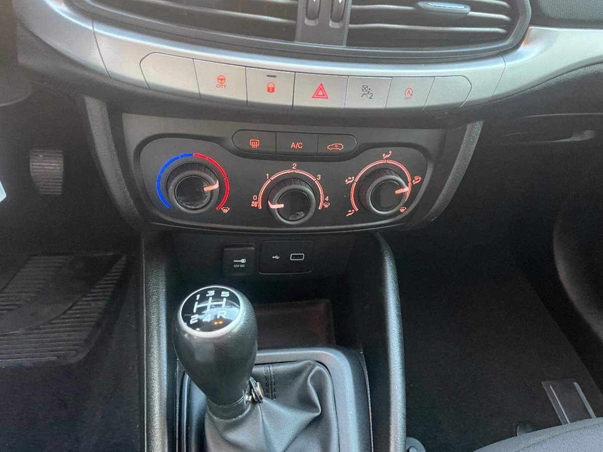 Fiat Tipo Station Wagon Tipo 1.3 Mjt S&S SW Street (11)