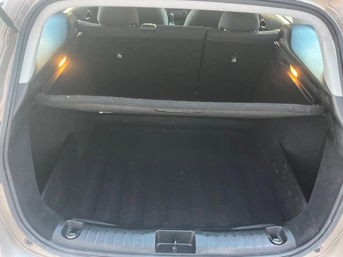 Fiat Tipo Station Wagon Tipo 1.3 Mjt S&S SW Street (15)
