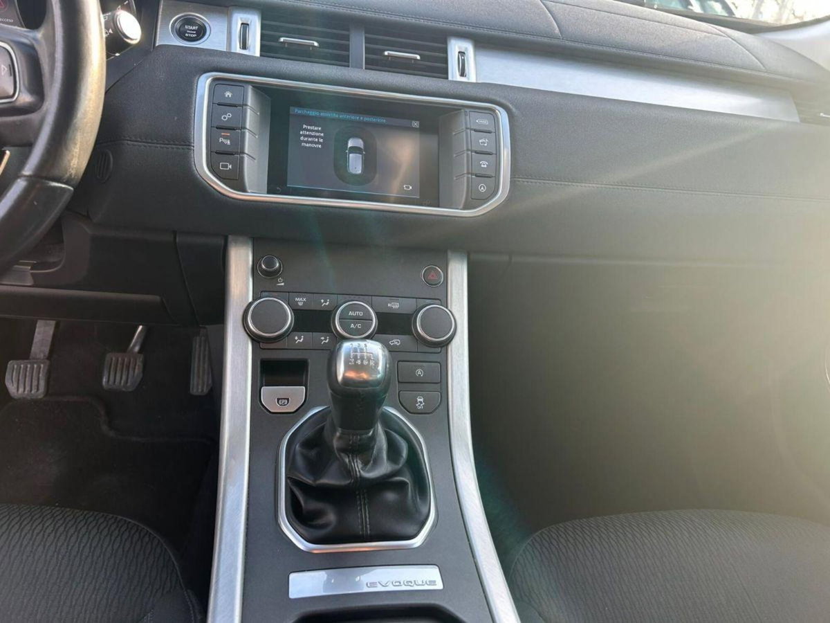 Land Rover Range Rover Evoque 2.0 eD4 5p. SE Dynamic (12)