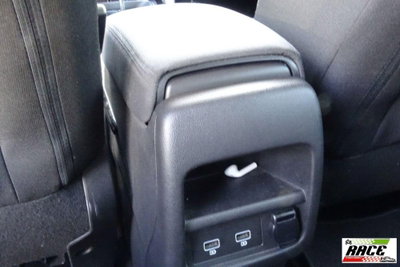 Renault Kadjar dCi 8V 115CV EDC Business (20)