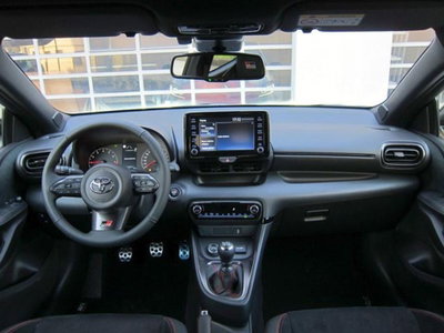 Toyota GR Yaris 1.6 Turbo 3 porte GR Yaris Circuit (3)