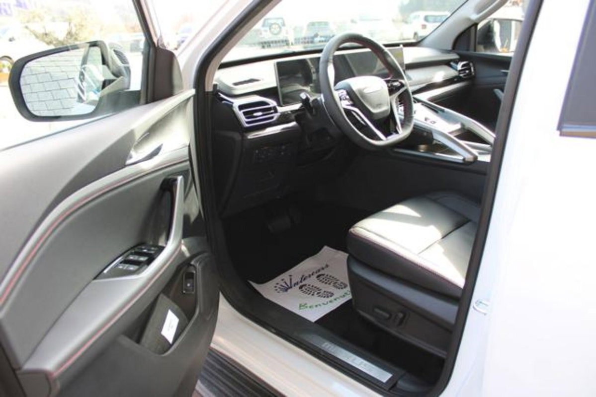 Maxus T60 T60 2.0 Luxury awd 8at (9)