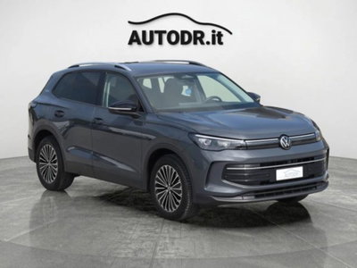 Volkswagen Tiguan 2.0 tdi Edition 150cv dsg (17)