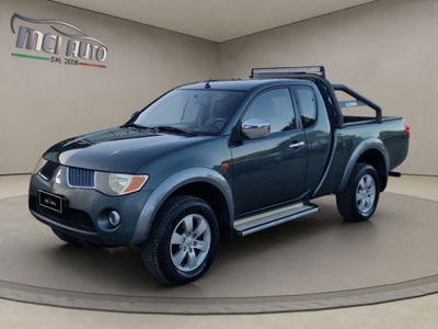 Mitsubishi L200 2.5 DI-D/136CV Club Cab Intense usato