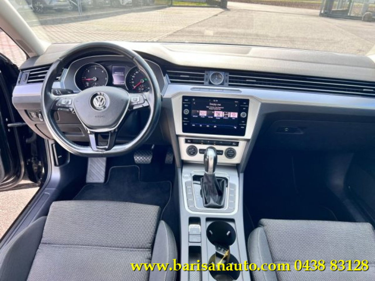 Volkswagen Passat Variant 2.0 TDI DSG Business BlueMotion Tech (11)