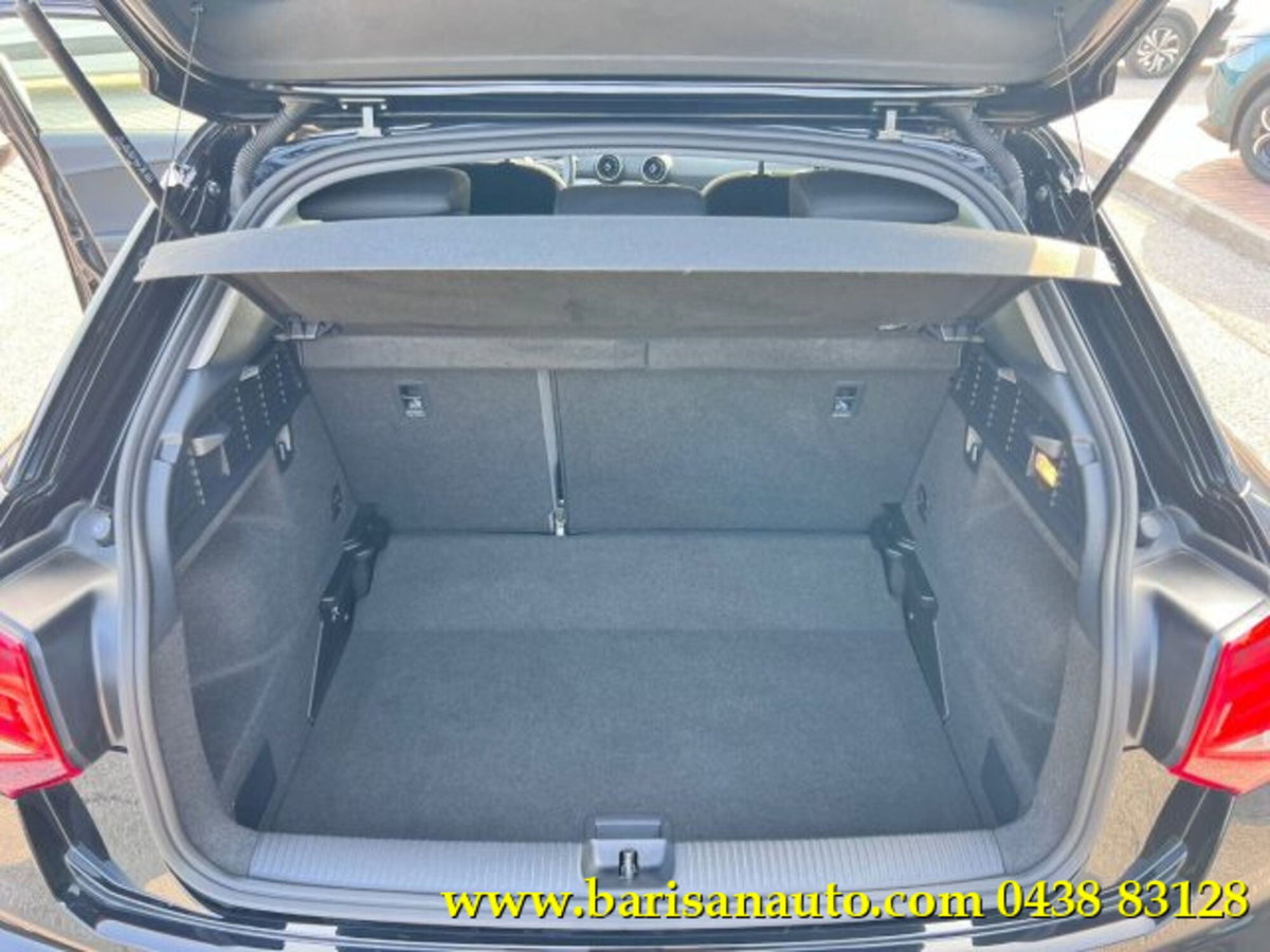 Audi Q2 Q2 30 TFSI Business (6)
