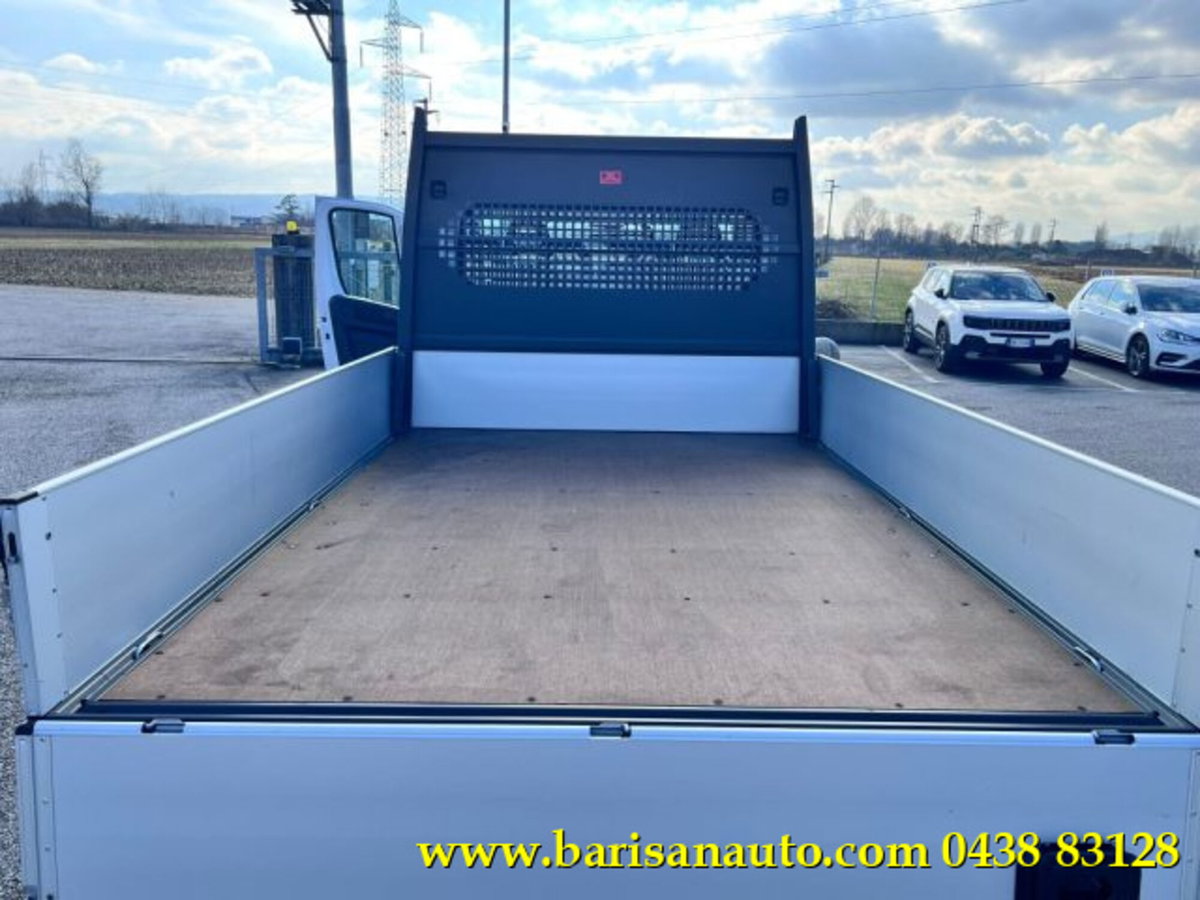 Fiat Ducato Furgone 35 2.2 Mjt 120CV PLM-SL-TM Furgone (8)
