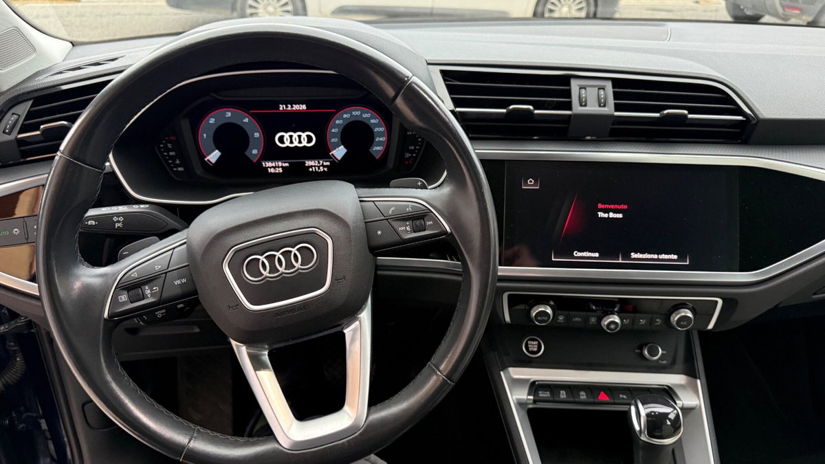 Audi Q3 35 TDI quattro S tronic Business Advanced (11)