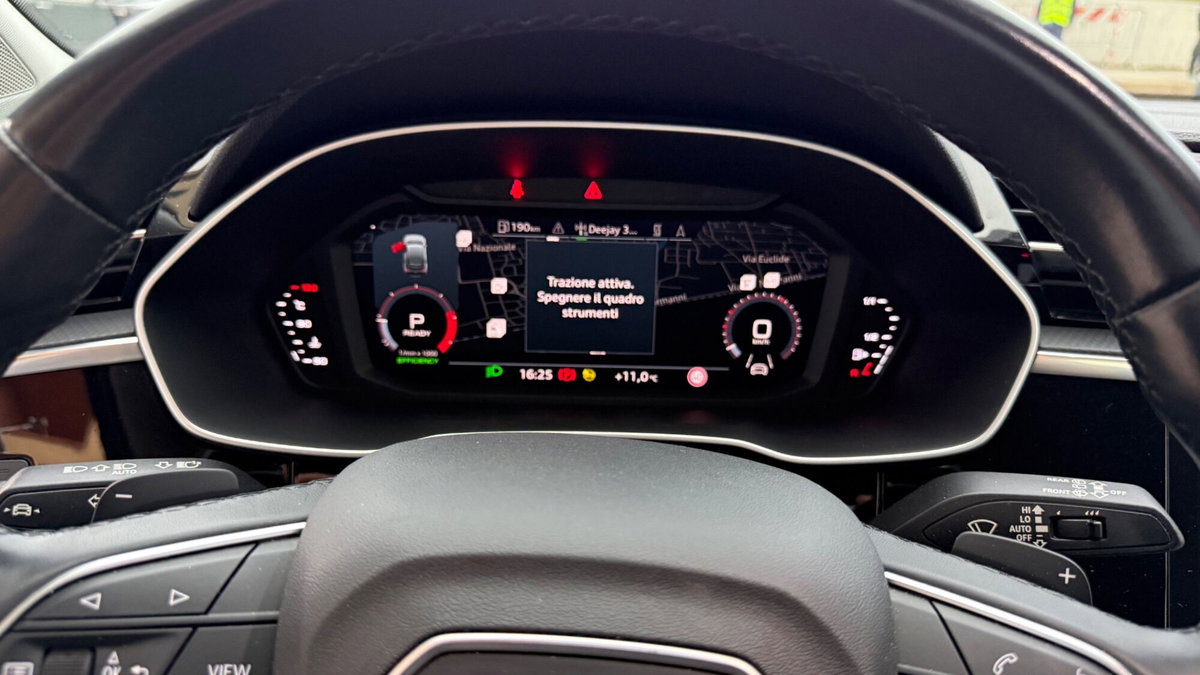 Audi Q3 35 TDI quattro S tronic Business Advanced (13)