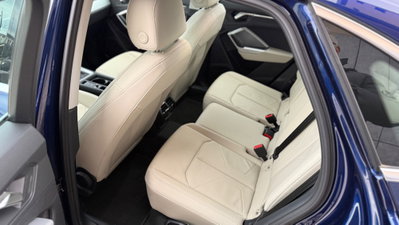 Audi Q3 35 TDI quattro S tronic Business Advanced (16)