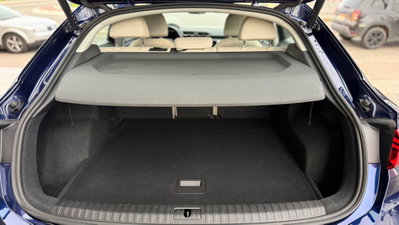 Audi Q3 35 TDI quattro S tronic Business Advanced (17)