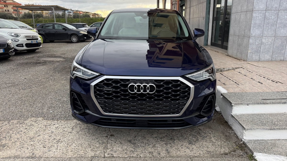 Audi Q3 35 TDI quattro S tronic Business Advanced (2)