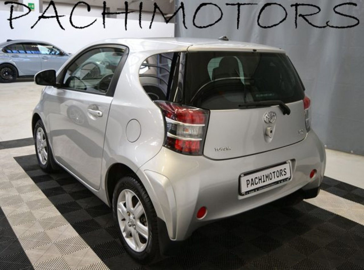 Toyota iQ 1.0 (15)