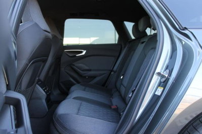 Audi A5 Avant 2.0 tdi mhev+ S line edition 204cv s-tronic (8)