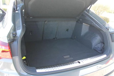 Audi Q3 Sportback 35 TDI quattro S tronic S line edition (11)