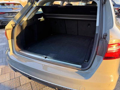 Audi A4 Avant 40 TFSI quattro S tronic S line edition (9)