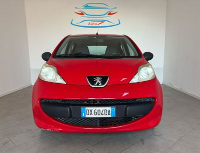 Peugeot 107 68CV 5p. Desir usata