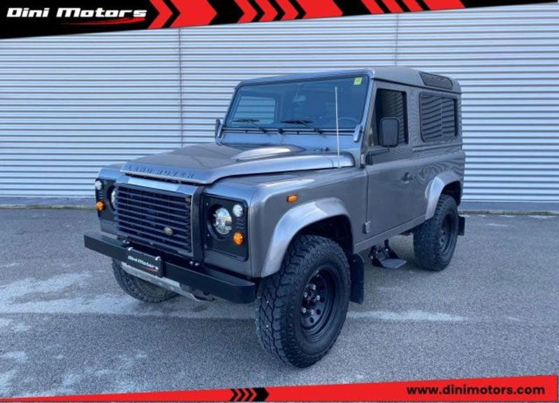 Land Rover Defender 90 2.4 TD4 Station Wagon SE