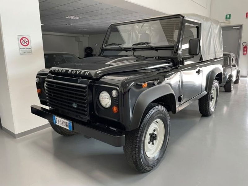 Land Rover Defender 90 2.4 TD4 Soft top E