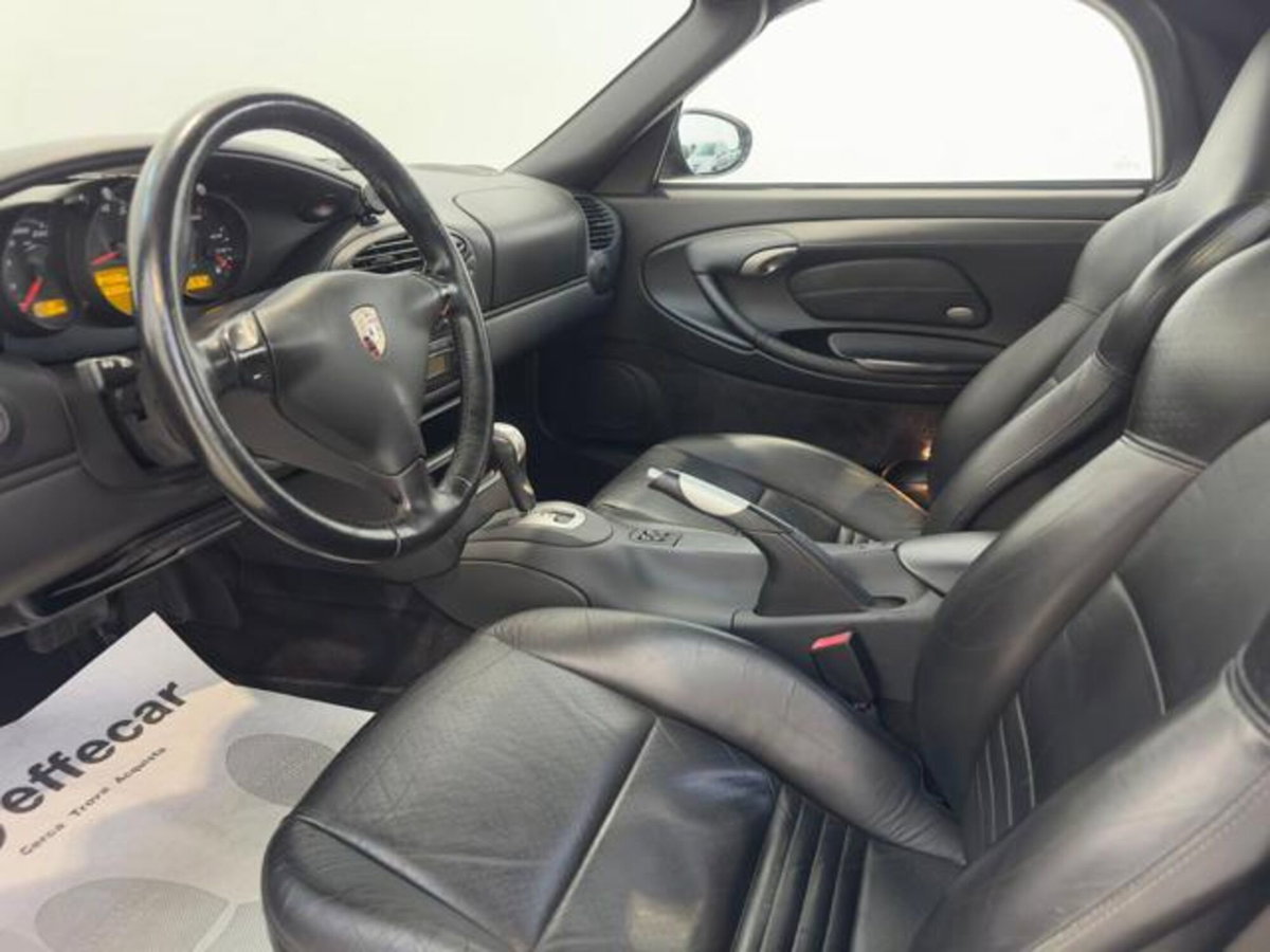 Porsche Boxster 2.7i 24V cat (7)