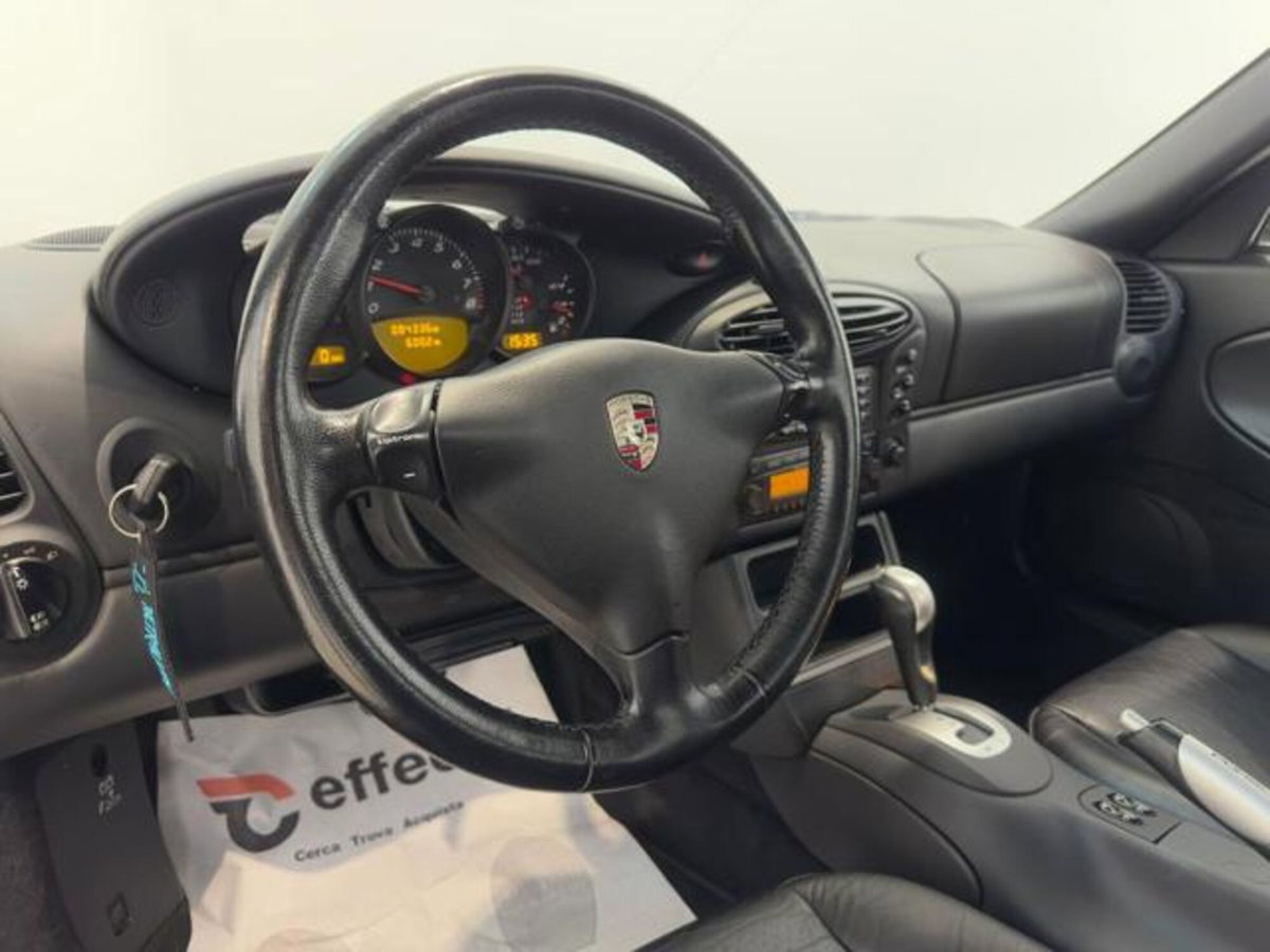Porsche Boxster 2.7i 24V cat (8)
