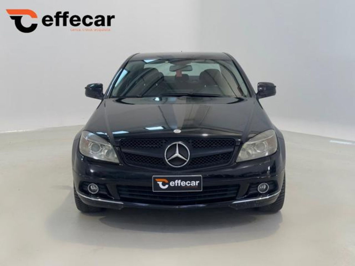 Mercedes-Benz Classe C 280 Elegance (2)