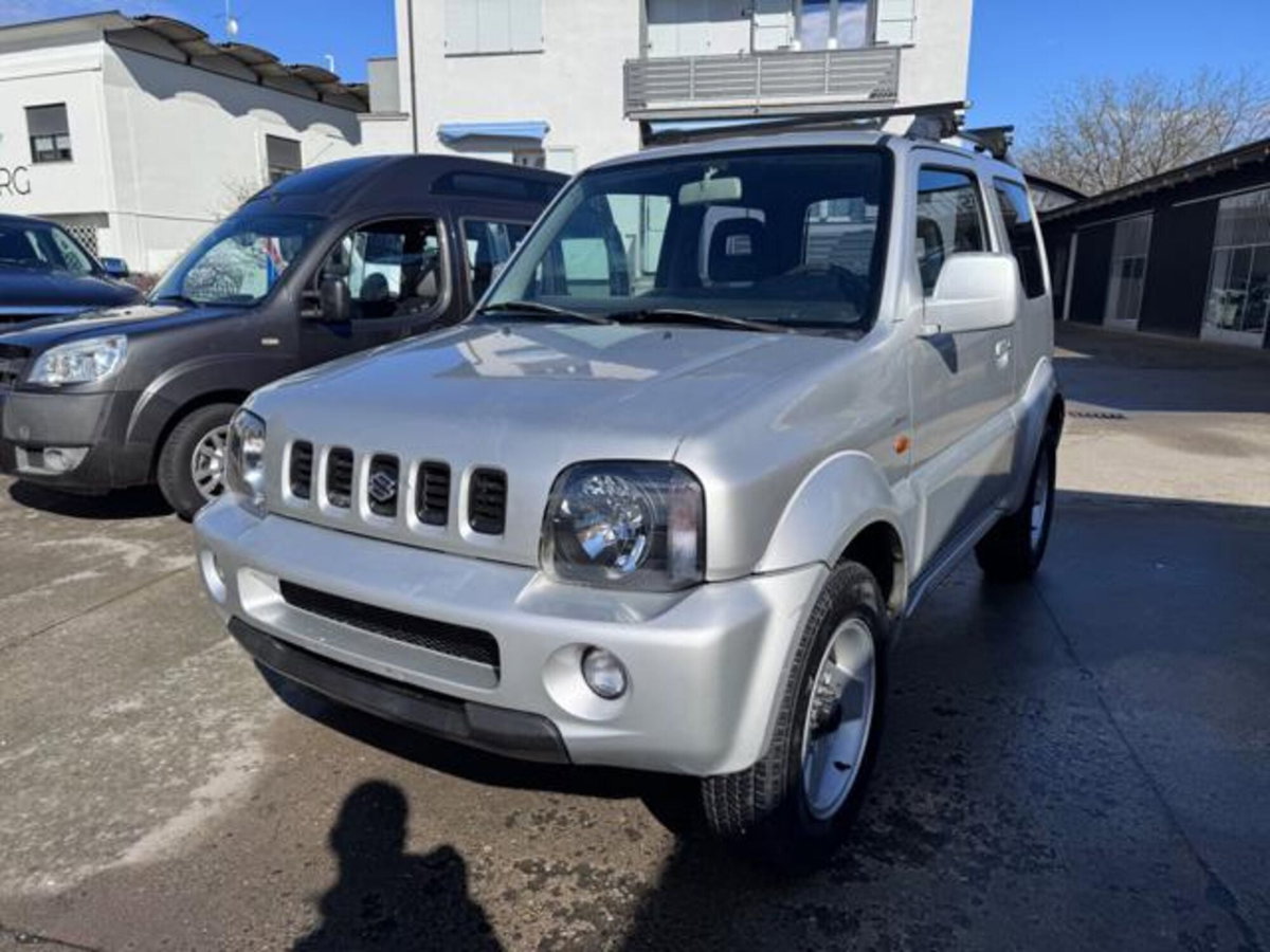 Suzuki Jimny 1.3i 16V cat 4WD JLX (4)