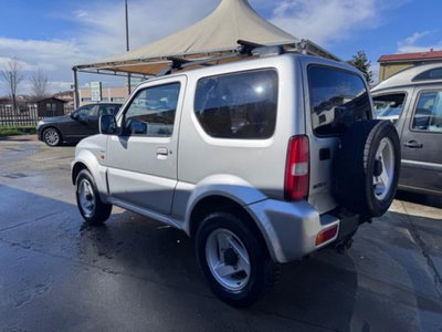 Suzuki Jimny 1.3i 16V cat 4WD JLX (6)