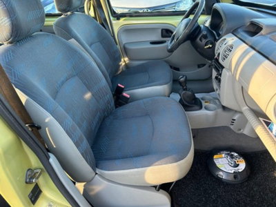 Renault Kangoo 1.6 16V 5p. Expression (12)