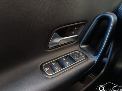 Mercedes-Benz CLA Shooting Brake 250 e Plug-in hybrid Shooting Brake Business (18)