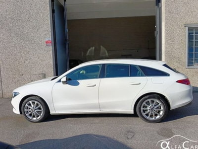 Mercedes-Benz CLA Shooting Brake 250 e Plug-in hybrid Shooting Brake Business (20)