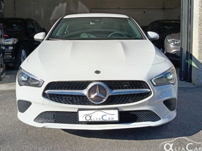 Mercedes-Benz CLA Shooting Brake 250 e Plug-in hybrid Shooting Brake Business (3)