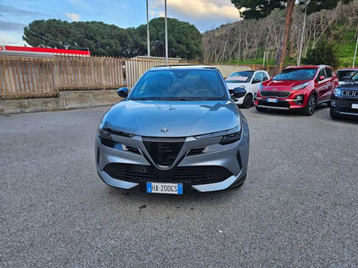 Alfa Romeo Junior elettrica Speciale 156cv (2)