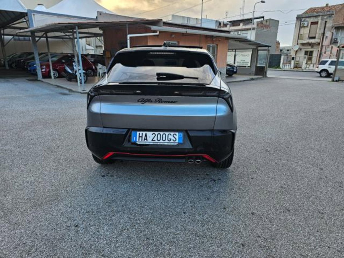 Alfa Romeo Junior elettrica Speciale 156cv (6)
