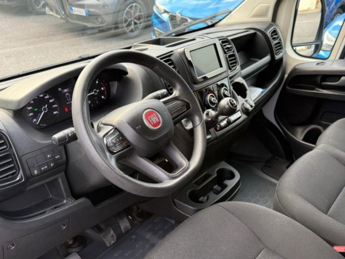 Fiat Ducato Furgone Vetrato 33 MH2 2.2 mjt3 140cv  serie 9 (14)