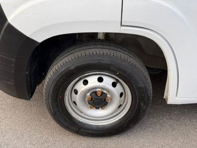 Fiat Ducato Furgone Vetrato 33 MH2 2.2 mjt3 140cv  serie 9 (17)