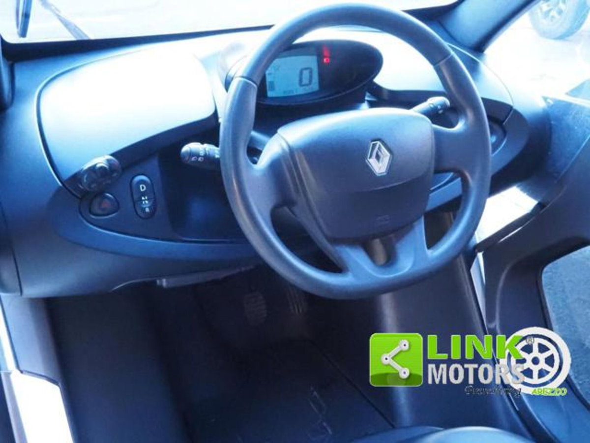Renault Twizy 45 Intens (12)