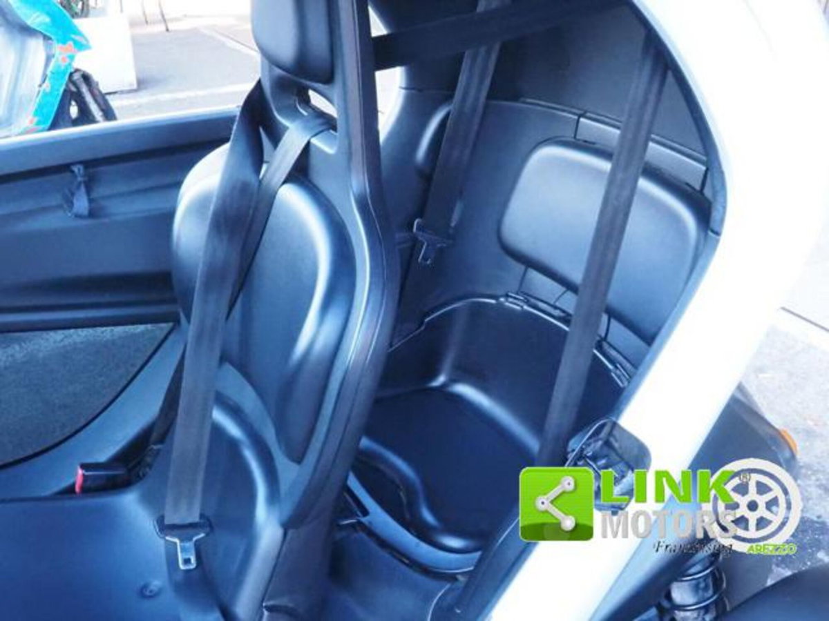 Renault Twizy 45 Intens (14)