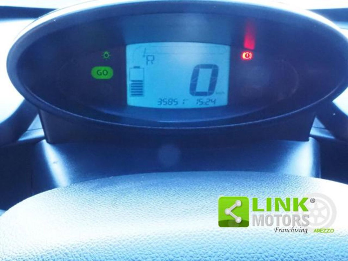 Renault Twizy 45 Intens (15)
